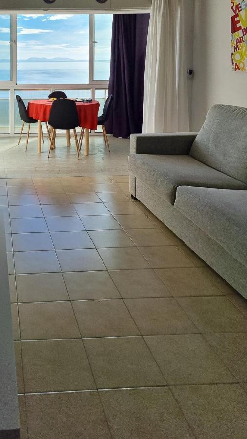 Appartement Apartamento Meda Chica à Roses Extérieur photo